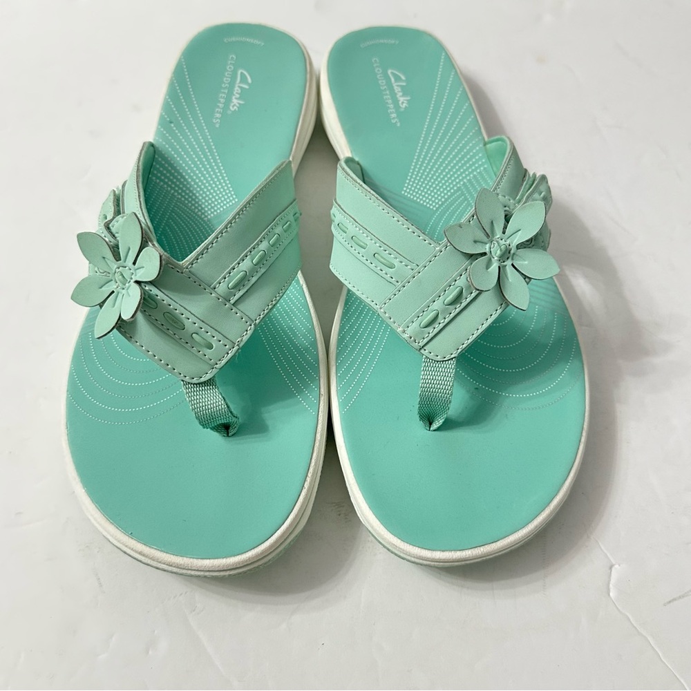 Clarks Cloudsteppers Womens Sandals Flip Flop Comfort Flower Turquoise 9.5 - Picture 3 of 10